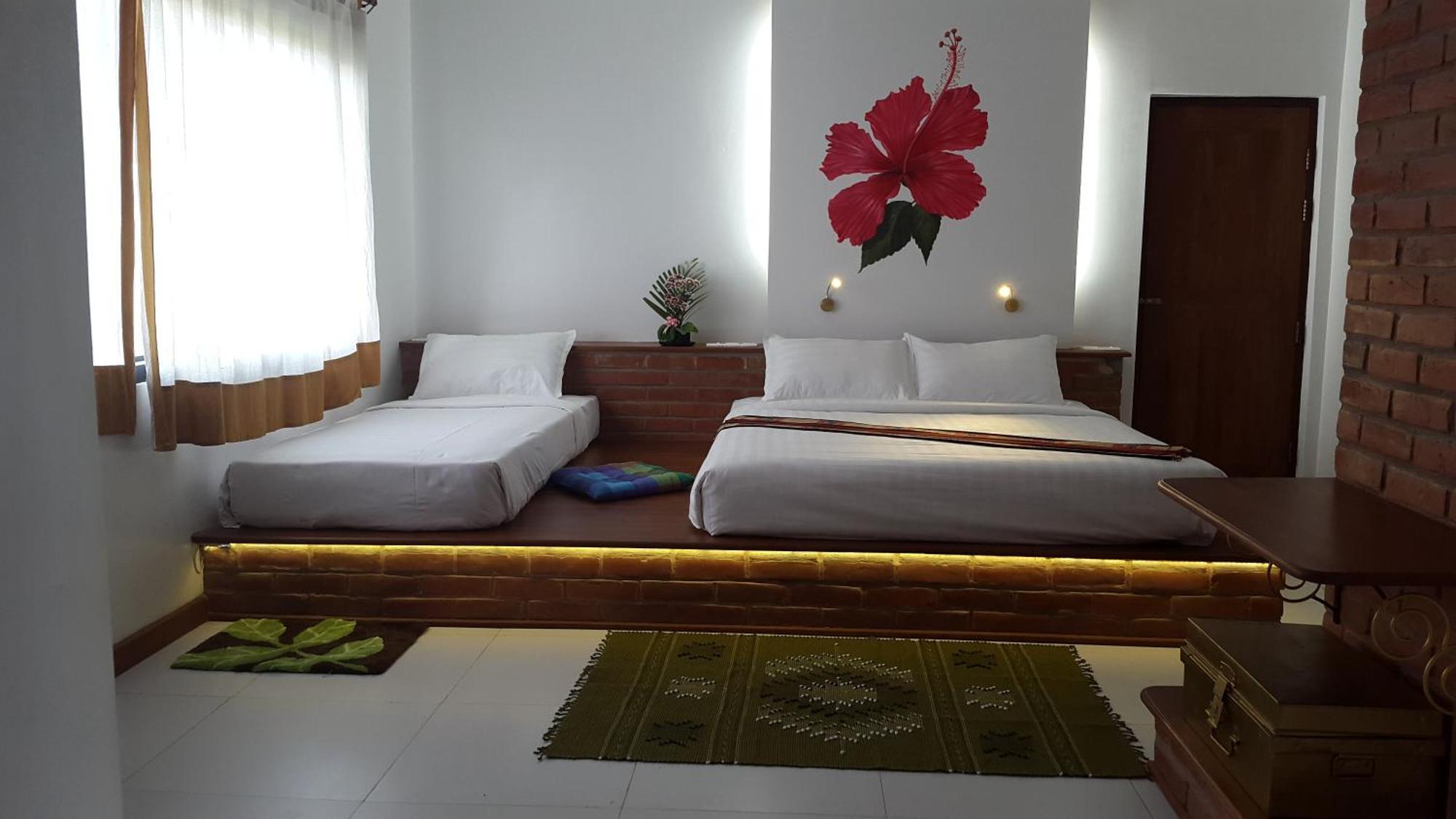 Thanakha Inle Hotel Nyaung Shwe Oda fotoğraf